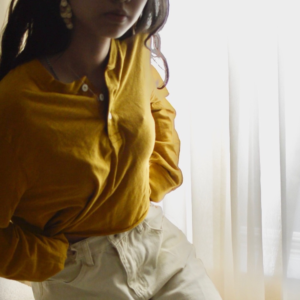 MUSTARD YELLOW LONG SLEEVE HENLEY